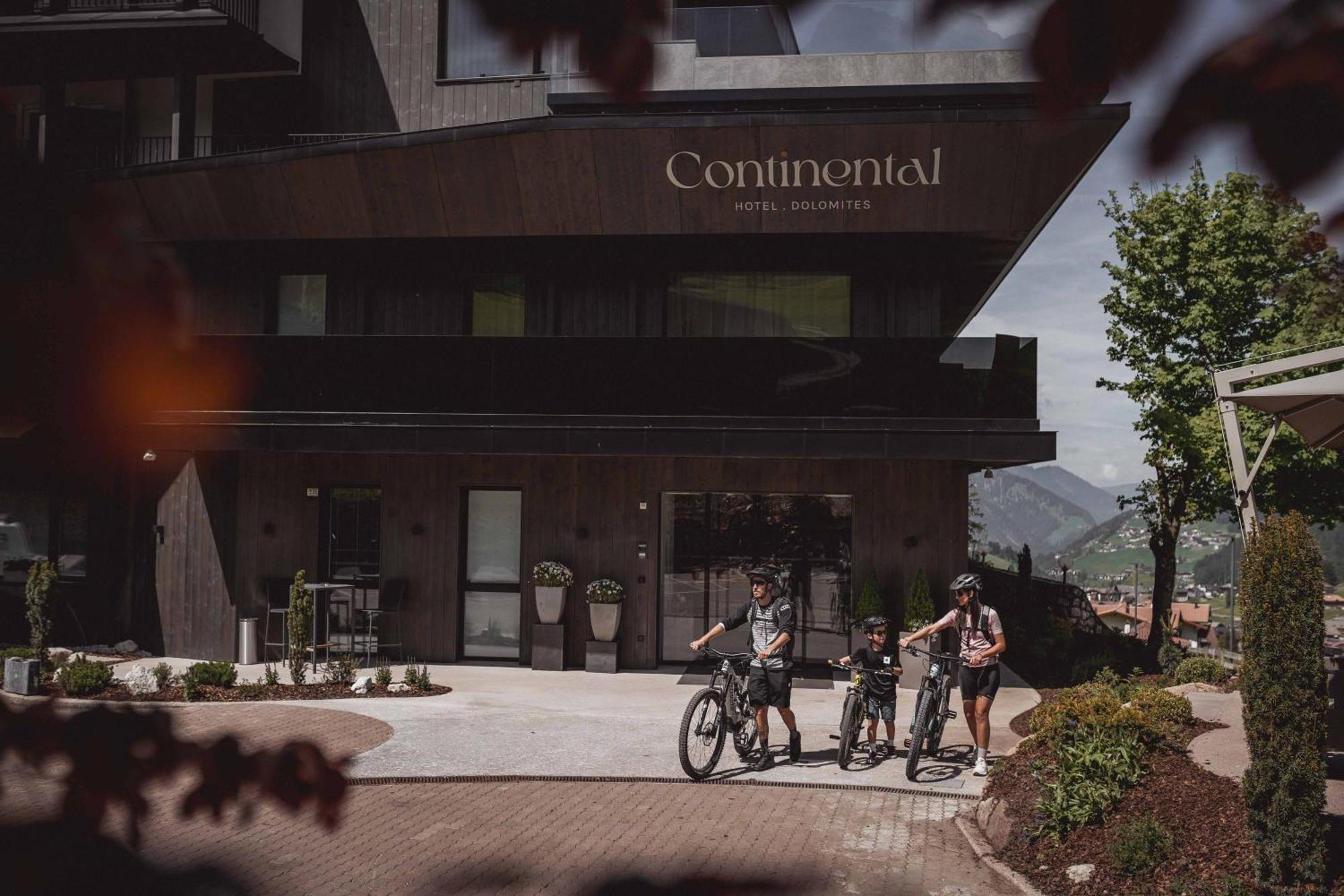 Hotel Continental Dolomites Selva di Val Gardena Exteriör bild